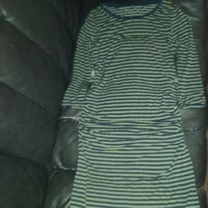 Nwot Liz Lange maternity dress size xs
